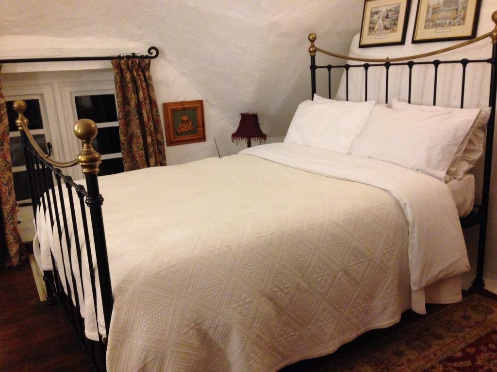 Thatch Cottage Lacock Ruang foto